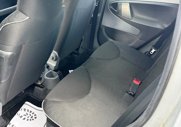 Peugeot 107 cena 16500 przebieg: 75000, rok produkcji 2013 z Inowrocław małe 67
